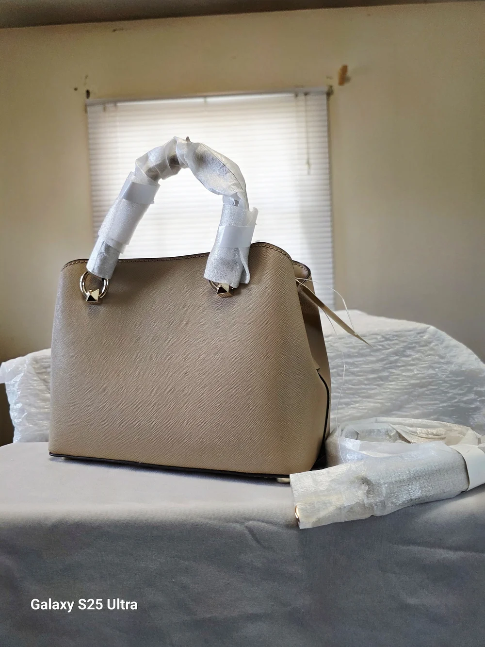 MICHAEL Michael Kors Edith Small Saffiano Leather Satchel In Camel